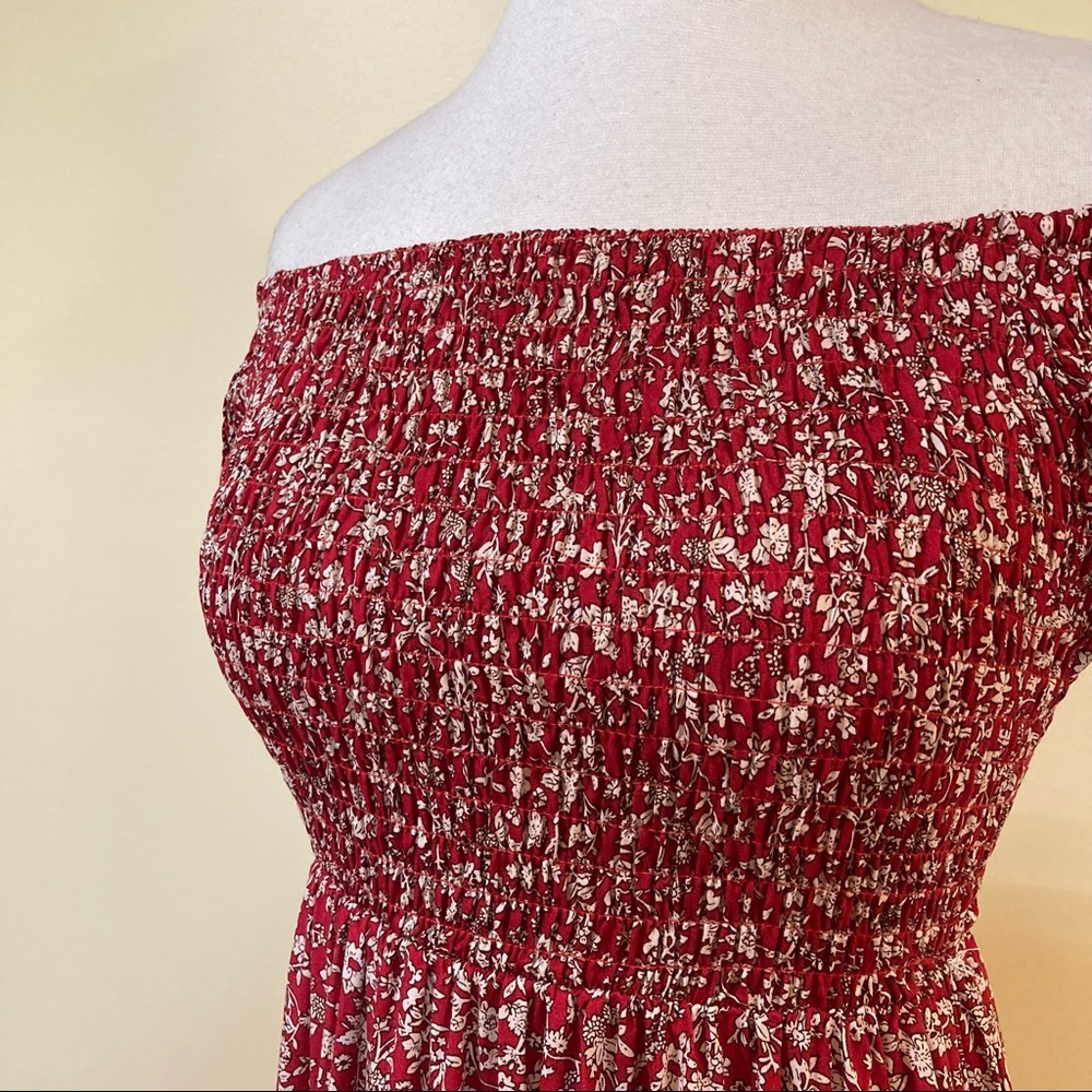 Off Shoulder Red Floral Smocked Dress Two Front Slits Short Sleeves - Picture 5 of 5
